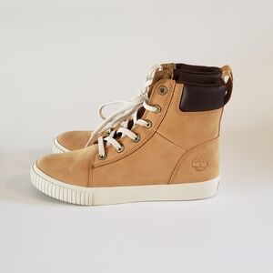 Timberland Women's Skyla Bay Boot Size 7